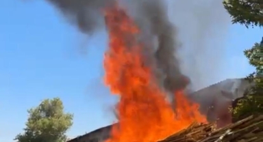 Kahramanmaraş'ta ahşap atölyesinde yangın