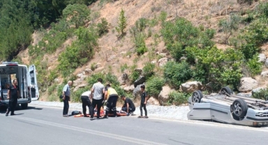 -Kahramanmaraş’ta otomobil takla attı: 2 yaralı 
