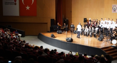 Türkülerle Duygu Yolculuğu; Büyükşehir’den Unutulmaz Türk Halk Müziği Gecesi