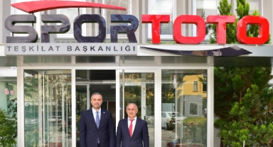 Başkan Hanifi Toptaş’tan dev müjde: Gençlik Merkezi için imzalar atıldı