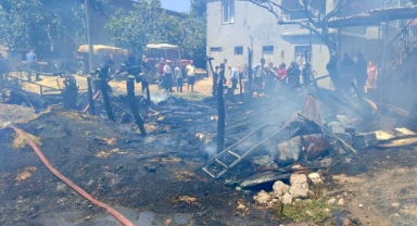 -Kahramanmaraş’ta ahır yangını