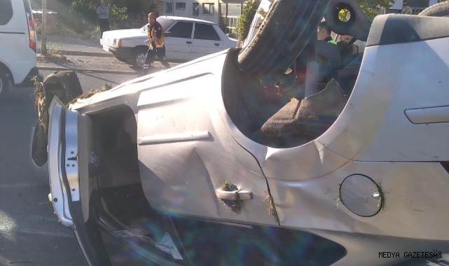 Kahramanmaraş’ta otomobil ters döndü: 2 yaralı