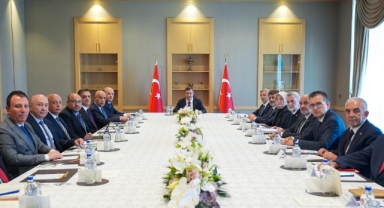 Kahramanmaraş Üniversiteleri İçin Yeniden Yapılandırma Toplantısı Gerçekleştirildi