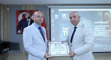 KİÜ’de 15 Temmuz Konferansı: “Asker-Sivil İlişkileri, Müdahaleler ve 15 Temmuz’u Anlamak”