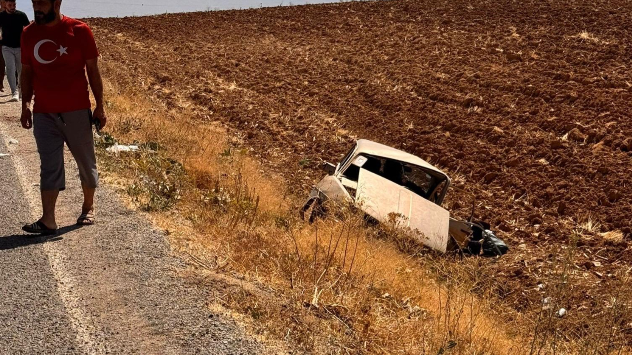 Afşin’de otomobil takla attı: 2 yaralı