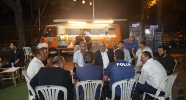 BAŞKAN AKPINAR’DAN İBRAHİM SARI’YA DESTEK ZİYARETİ: “KAHRAMANMARAŞLILARA BALIĞI SEVDİREN ADAMI TAKDİRLE İZLİYORUZ”