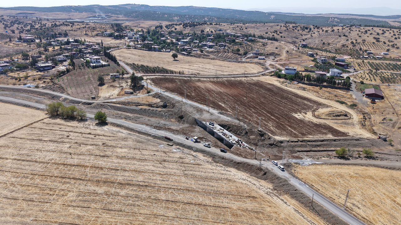 Eski Köprü Tarihe Karışıyor, Yeniyurt’a Yeni Ulaşım Kapısı Açılıyor