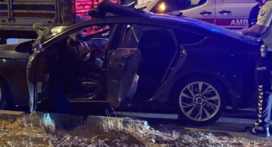 Kahramanmaraş’ta otomobil tıra arkadan çarptı: 1’i ağır 3 yaralı