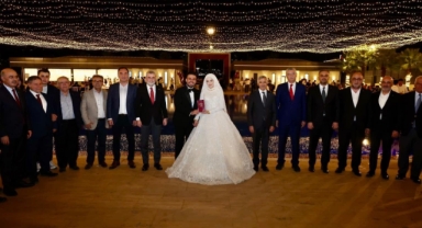 Aşkın ve Sevginin Şahitliğinde: Şahin ile Hidayet Dünyaevine Girdi