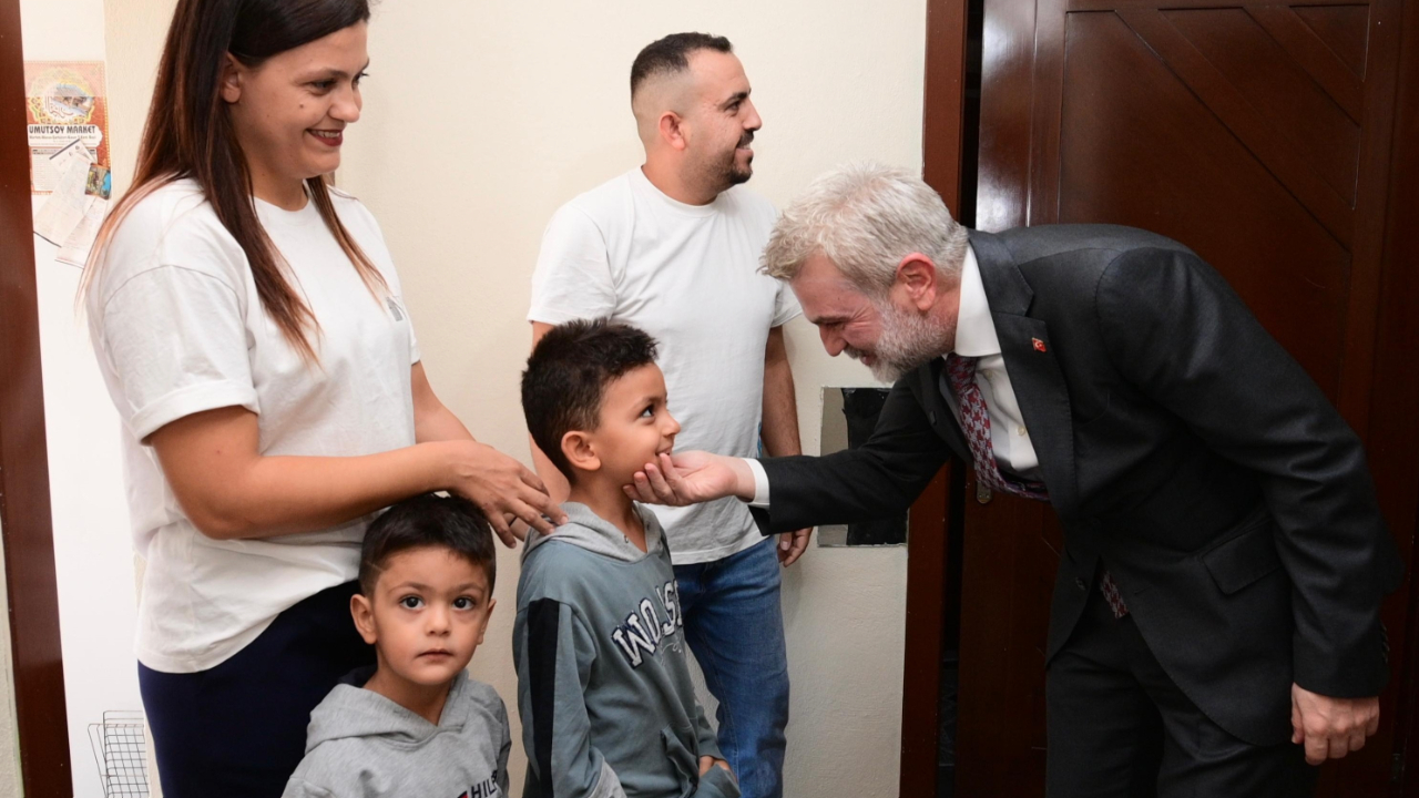 Başkan Fırat Görgel; “İşitme Engellilerimizin Hayatını Kolaylaştıracak Adımlar Atıyoruz”