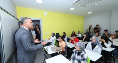 Başkan Toptaş, Üniversite Hazırlık Kursları’nda yeni dönemi başlattı