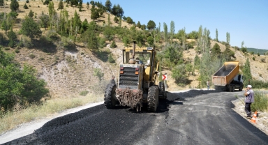 Büyükşehir’den Göksun Kırsalına 12 Milyonluk Yol Yatırımı Daha