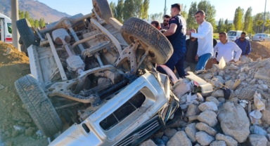 Kahramanmaraş’ta cip takla attı: 2 yaralı 