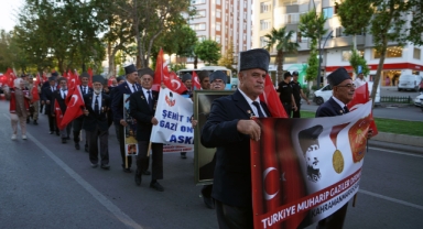 Kahramanmaraş’ta Gaziler Günü Kortej Yürüyüşü Gerçekleştirildi