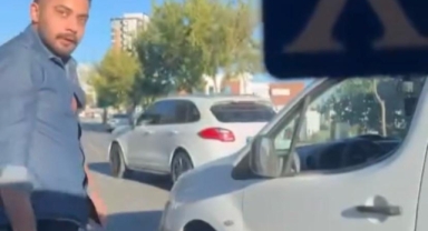 Kahramanmaraş’ta trafikte tartıştığı sürücünün camını kırdı