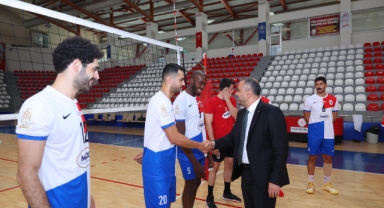 Onikişubat’ın Yeni Gururu: Belediyespor Voleybol Takımı resmen kuruldu