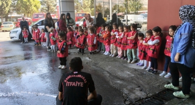 Çocuklar İtfaiyeciliği Yerinde Öğrendi