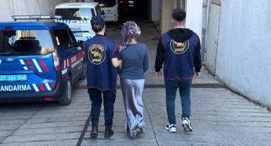 Gaziantep’te jandarma dedektifleri firari hükümlüyü yakaladı