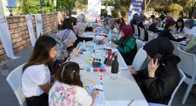 Gençler Tasarladı, Işıklar Filistin İçin Yandı