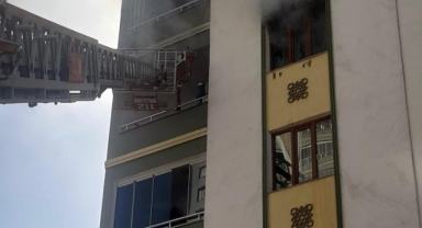 Kahramanmaraş’ta 13 Katlı Binada Korkutan Yangın
