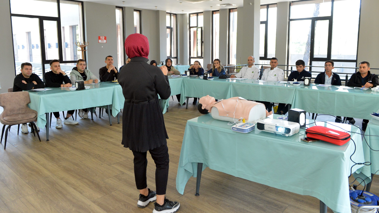 Büyükşehir, Personelin İlk Yardım Yetkinliğini Güçlendiriyor