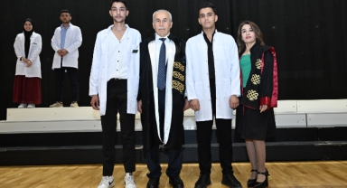 KSÜ Diş Hekimliği Fakültesinde Beyaz Önlük Giyme Töreni Düzenlendi