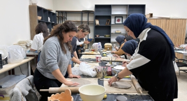 Kursiyerler KAMEK’in Seramik Atölyesinde Kendi Sanat Eserlerini Üretiyor