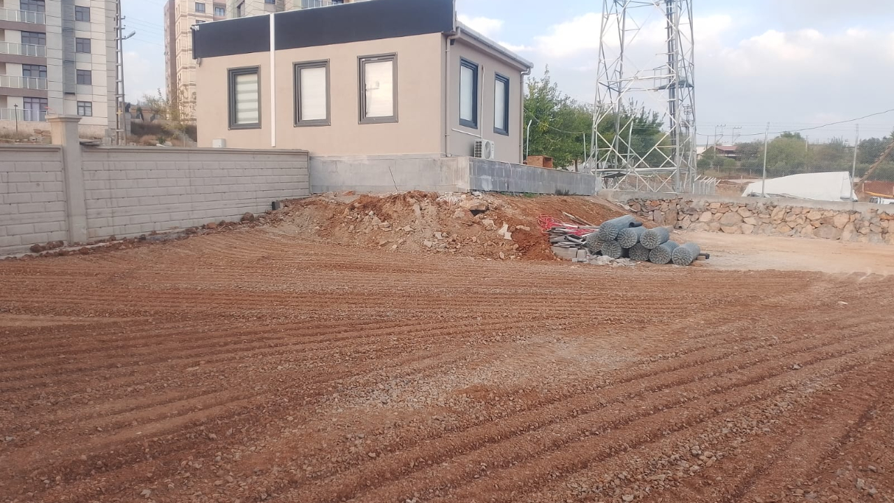Onikişubat Belediyesi’nden aynı anda 17 farklı kırsal mahalleye ulaşım yatırımı