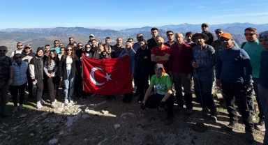 Pusula Maraş’tan Gençlere Doğa Yürüyüşü…