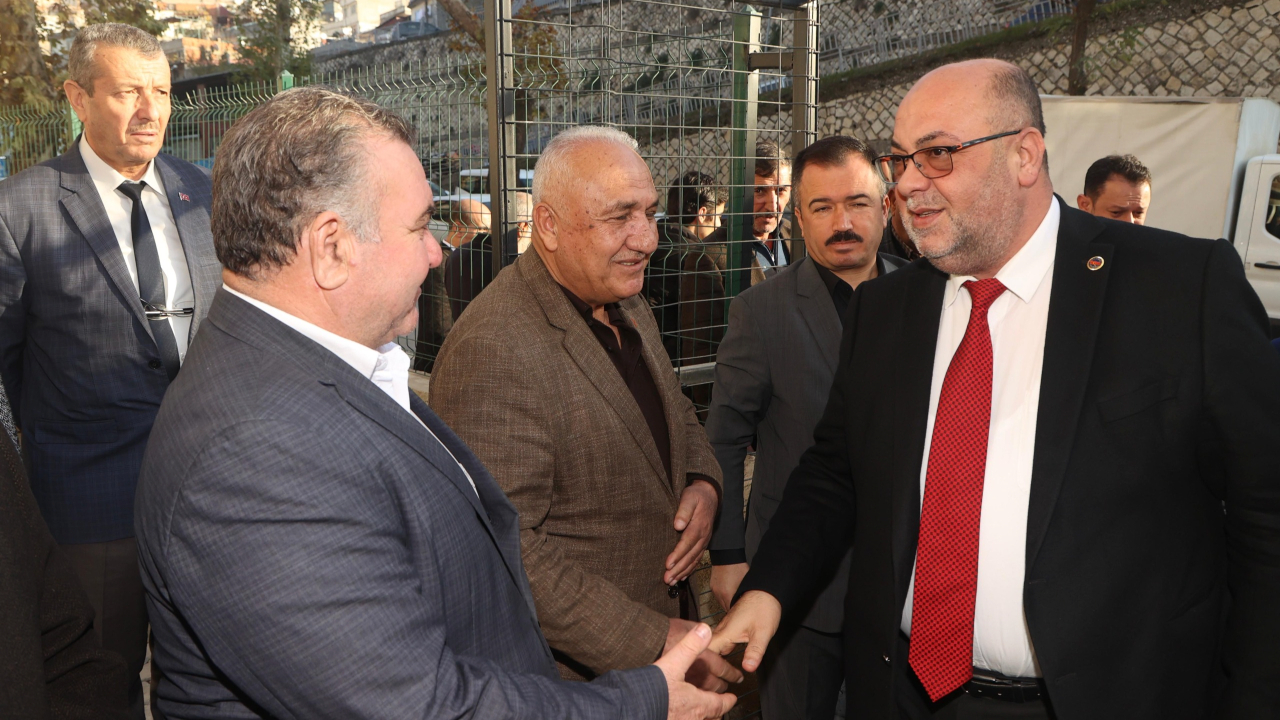BAŞKAN AKPINAR 73. MAHALLE TOPLANTISINI TURAN MAHALLESİ’NDE GERÇEKLEŞTİRDİ