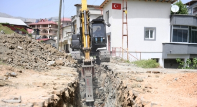 Başkan Fırat Görgel; “760 Milyonluk Yatırımla Çağlayancerit’imizin Kalkınmasına Katkı Sağladık”