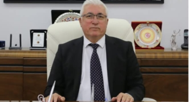 BAŞKAN İKİZER ÖNCÜLÜĞÜNDE PAZARCIK’TA HİZMET SEFERBERLİĞİ: SICAK ASFALT ÇALIŞMALARI HIZ KAZANDI