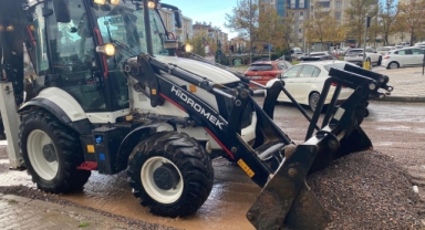 Büyükşehir Sahada Müdahalelerini Sürdürüyor