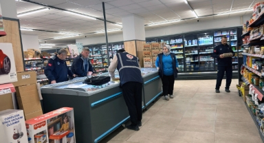 Büyükşehir Zabıtası, Tüketici İçin Sahada Denetimlerini Yoğunlaştırdı