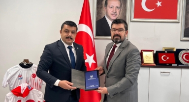 Dulkadiroğlu Belediyesi’nde Anlamlı Ziyaret: Gençlik ve İlçe Gündemi Masaya Yatırıldı