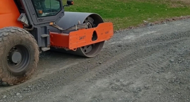 Dulkadiroğlu Belediyesi’nden Ayaklıcaoluk Mahallesi’ne Ulaşım Hamlesi: Stabilize Yol Çalışmaları Aralıksız Sürüyor
