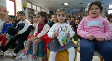 Edebiyat Şehrinde Çocuklara Masal Dinletisi