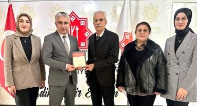 ELBİSTAN BELEDİYE BAŞKANI ERKAN GÜRBÜZ’E TEMA VAKFI’NDAN ANLAMLI TEŞEKKÜR