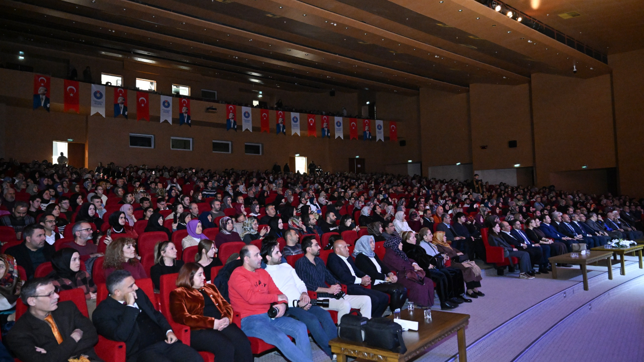 Hz. Mevlânâ Vuslatının 752. Yılında Manevi Bir Atmosferde Anıldı