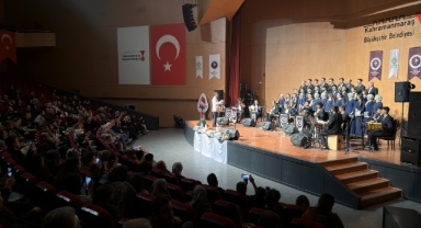 “İncesaz Şarkıları” Konseri Müzikseverleri Nostaljik Bir Yolculuğa Çıkardı