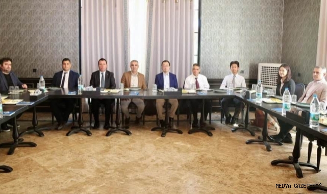 KAHRAMANMARAŞ’TA DEPREMDEN ETKİLENEN ESNAFA 0 FAİZLİ DESTEK: 340 ESNAF VE SANATKÂR KREDİLERE KAVUŞTU