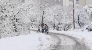 Kahramanmaraş’ta Kar Sevinci -Kent Beyaza Büründü