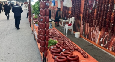 Onikişubat Belediyesi Zabıtası, tarihi geçmiş 850 kilogram sucuk ele geçirdi