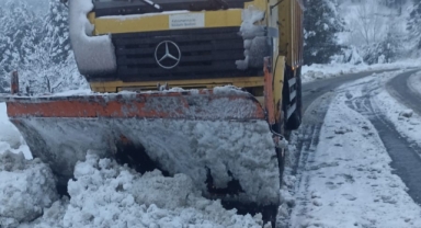 Büyükşehir’den Karla Mücadelede Gece Mesaisi