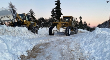 Büyükşehir Sahada; Karla Mücadelede Tam Kadro Mesai