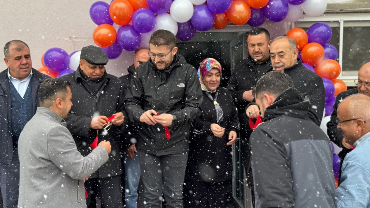 ÇAĞLAYANCERİT’TE “BİZİM EV” İŞ YERİ HİZMETE AÇILDI