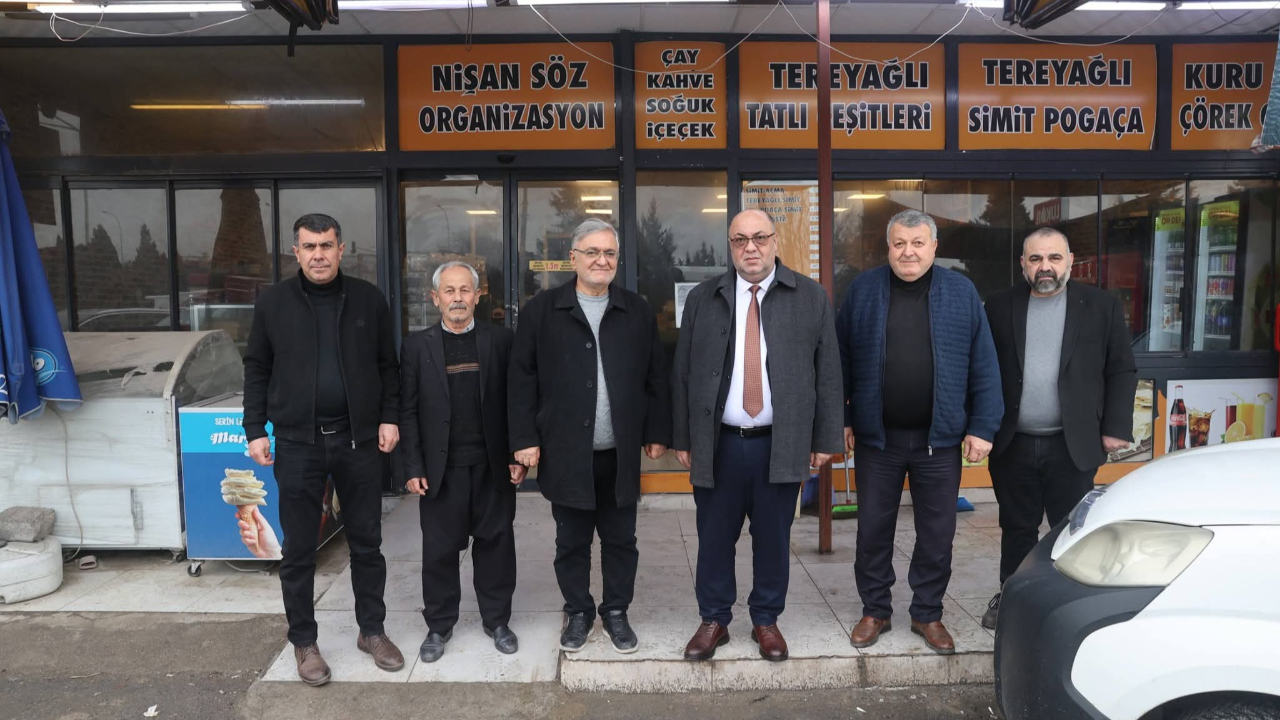 DULKADİROĞLU BELEDİYE BAŞKANI MEHMET AKPINAR’DAN ESNAFA ZİYARET: “ESNAFIMIZ İLÇEMİZİN BEL KEMİĞİDİR”