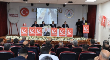 Dulkadiroğlu Belediye Başkanı Mehmet Akpınar, Yeniden Refah Partisi Şanlıurfa İl Divan Toplantısı’na Katıldı