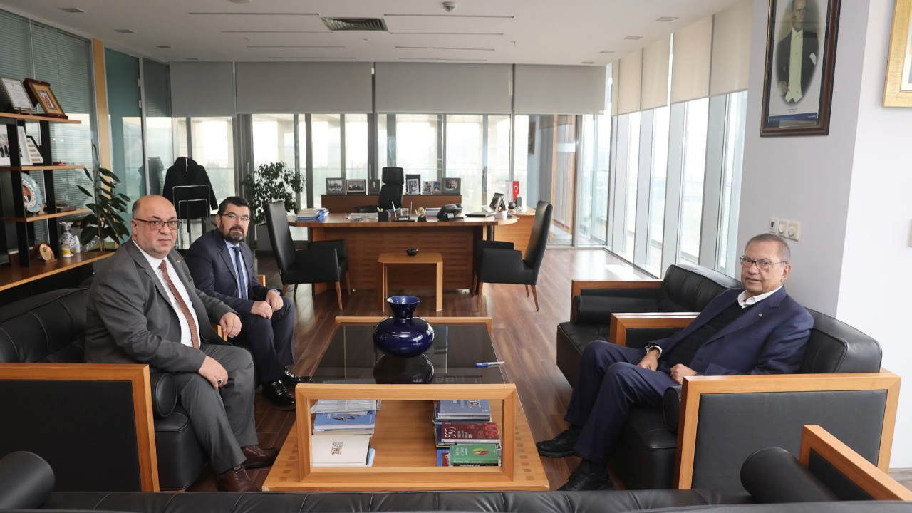Dulkadiroğlu Belediye Yönetiminden Kipaş Holding’e Ziyaret: Yerel Kalkınma ve Sanayi İş Birliği Masada