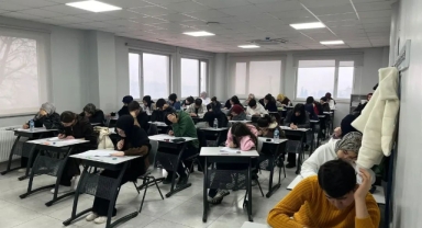 Dulkadiroğlu Belediyesi’nden YKS’ye Hazırlanan Gençlere Deneme Sınavı Desteği